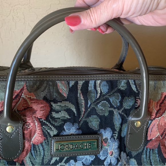 Vintage Jordache Floral Tapestry Weekender Bag - Picture 4 of 9